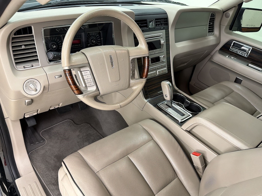 Used 2007 Lincoln Navigator Navigator (2WD 4dr) SUV