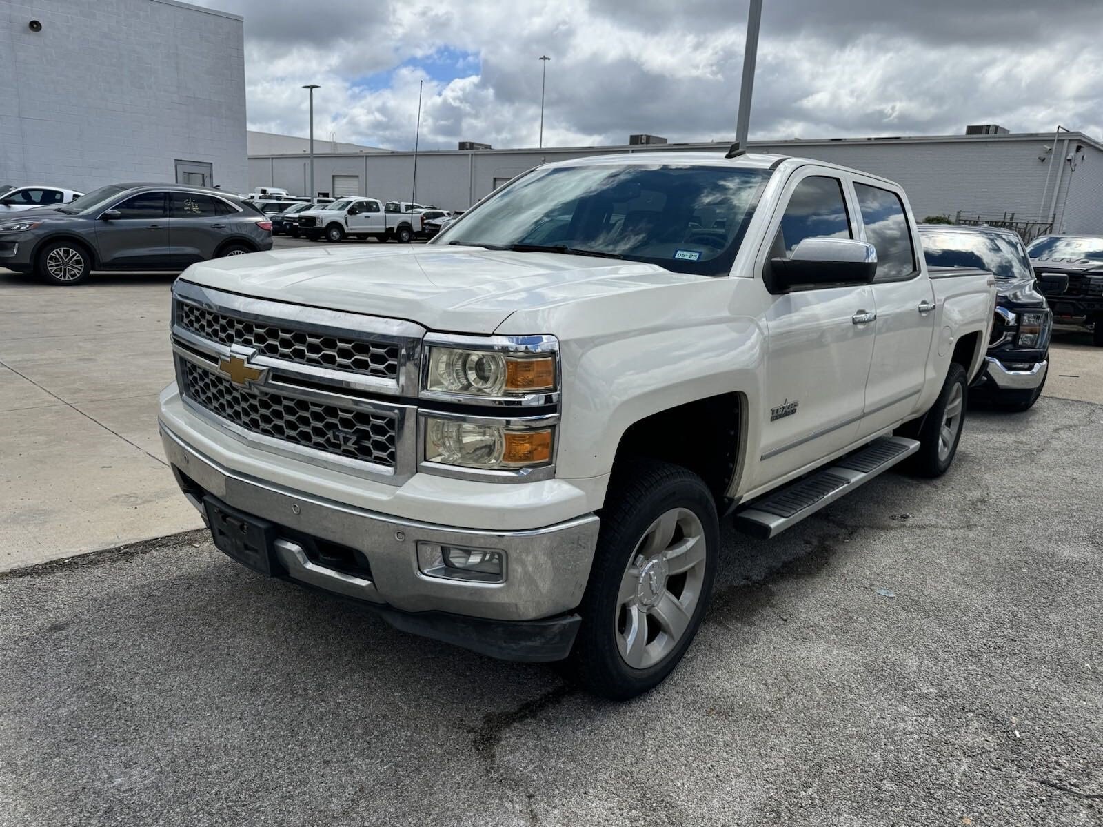 Used 2014 Chevrolet Silverado 1500 LTZ with VIN 3GCUKSEC6EG406992 for sale in Richardson, TX