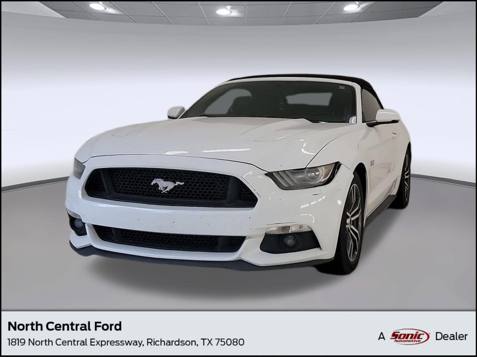 2017 Ford Mustang Convertible 