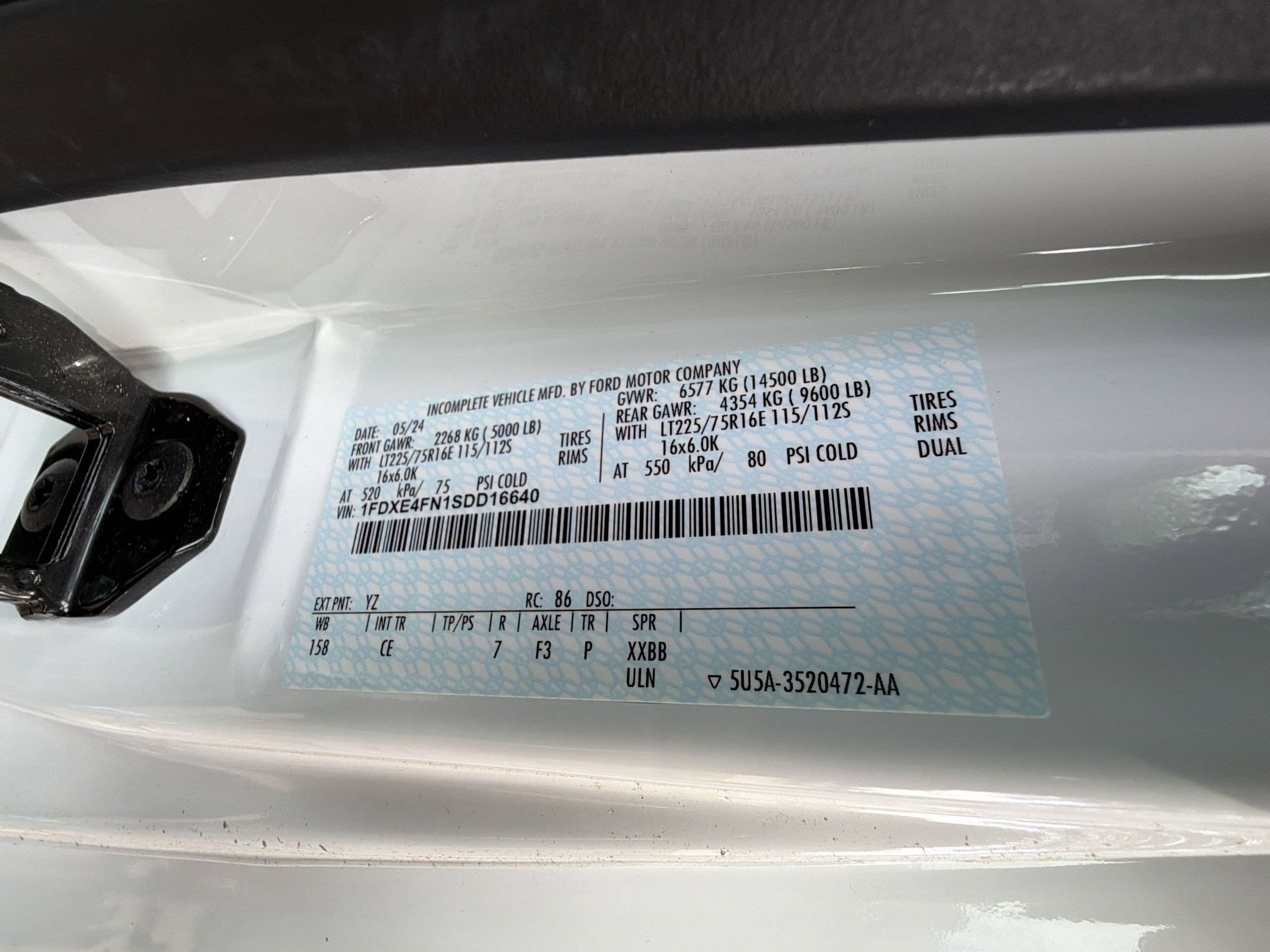 2025 Ford E-Series Cutaway Base - Photo 17