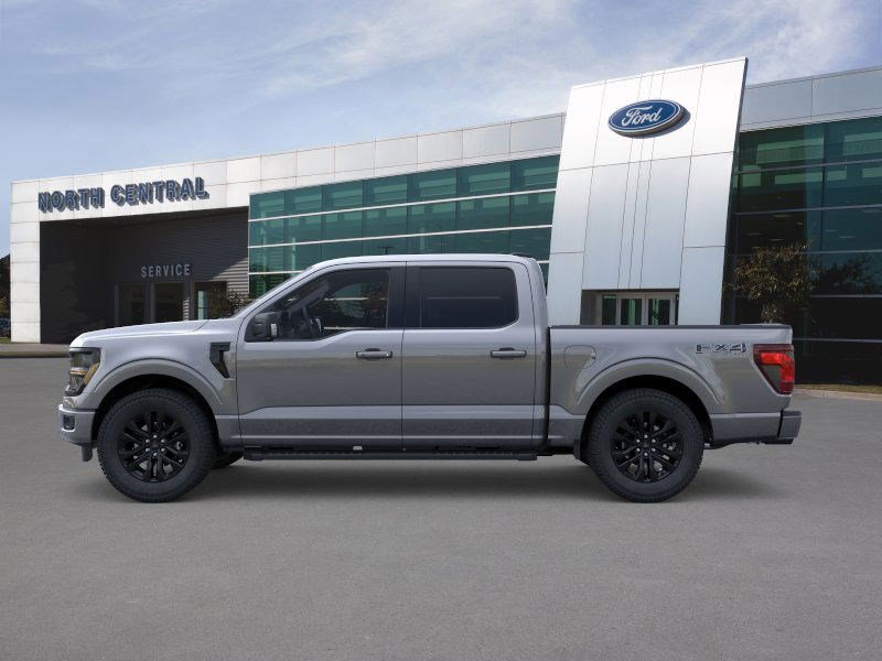 2025 Ford F-150 XLT photo 3