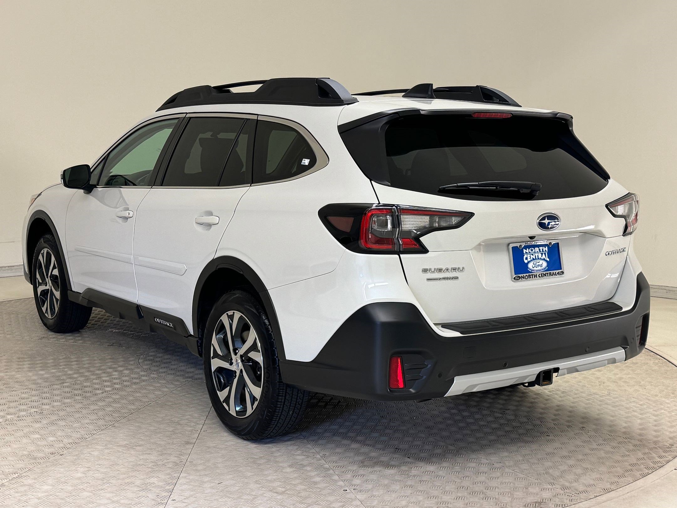 2022 Subaru Outback Limited photo 3
