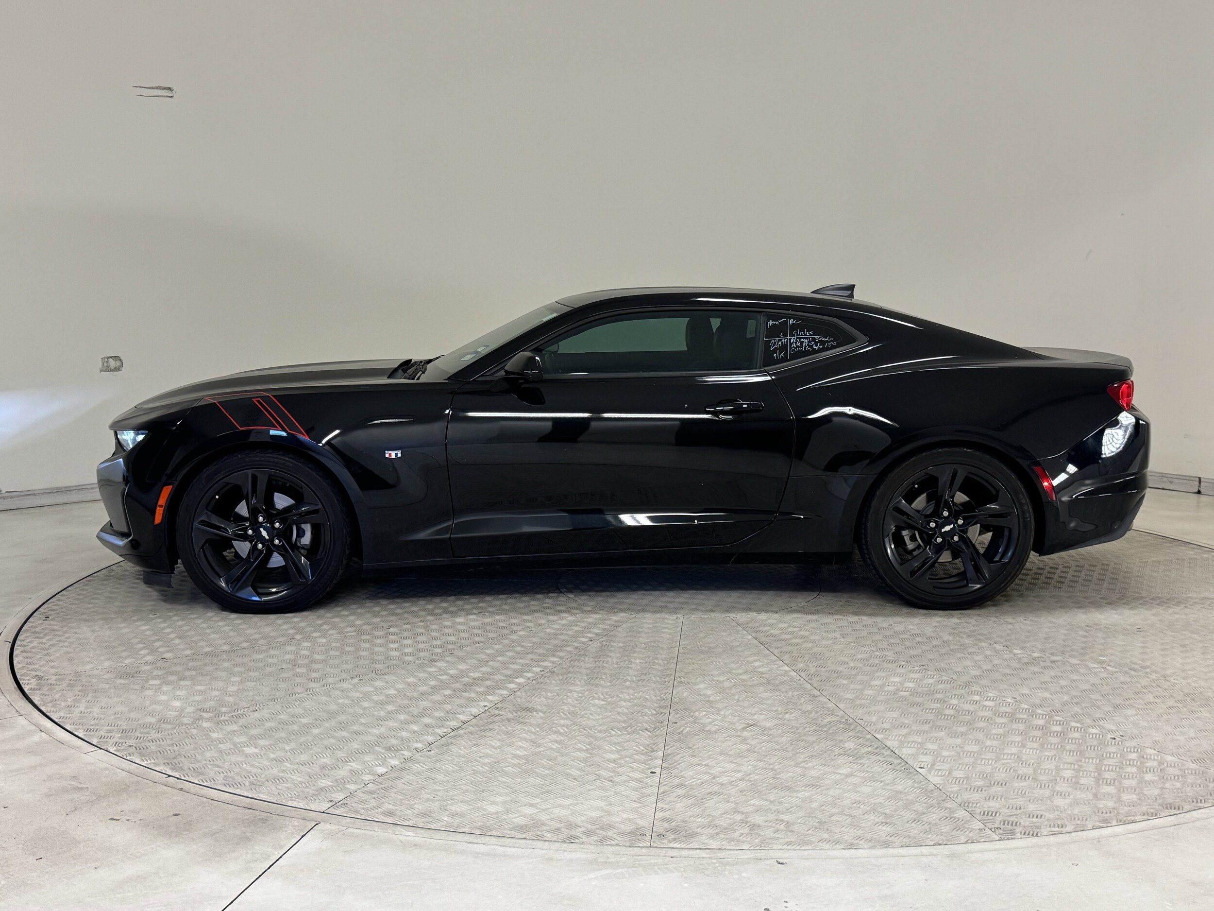 2019 Chevrolet Camaro 3LT photo 2