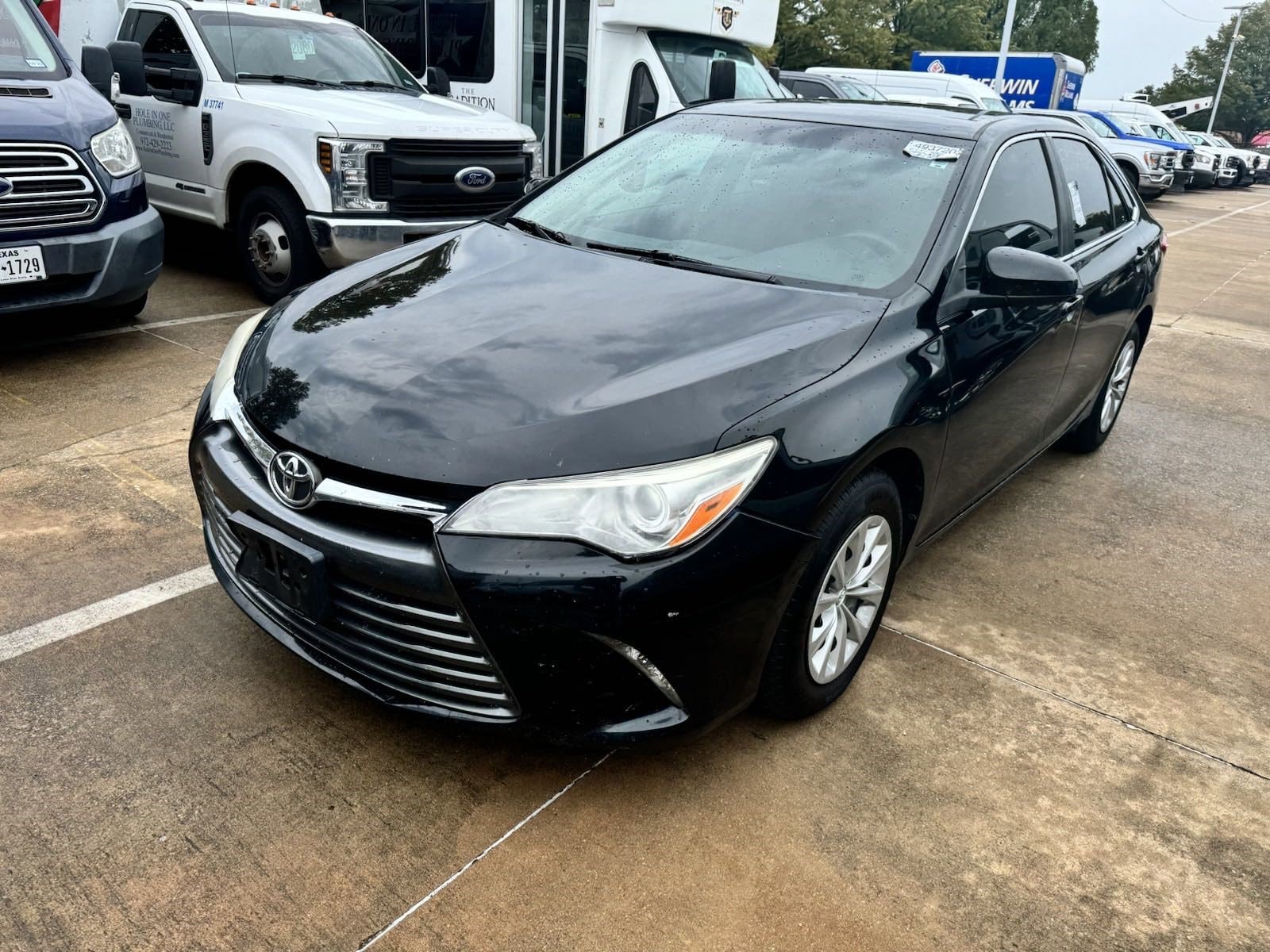 Used 2017 Toyota Camry LE with VIN 4T1BF1FK9HU740409 for sale in Richardson, TX