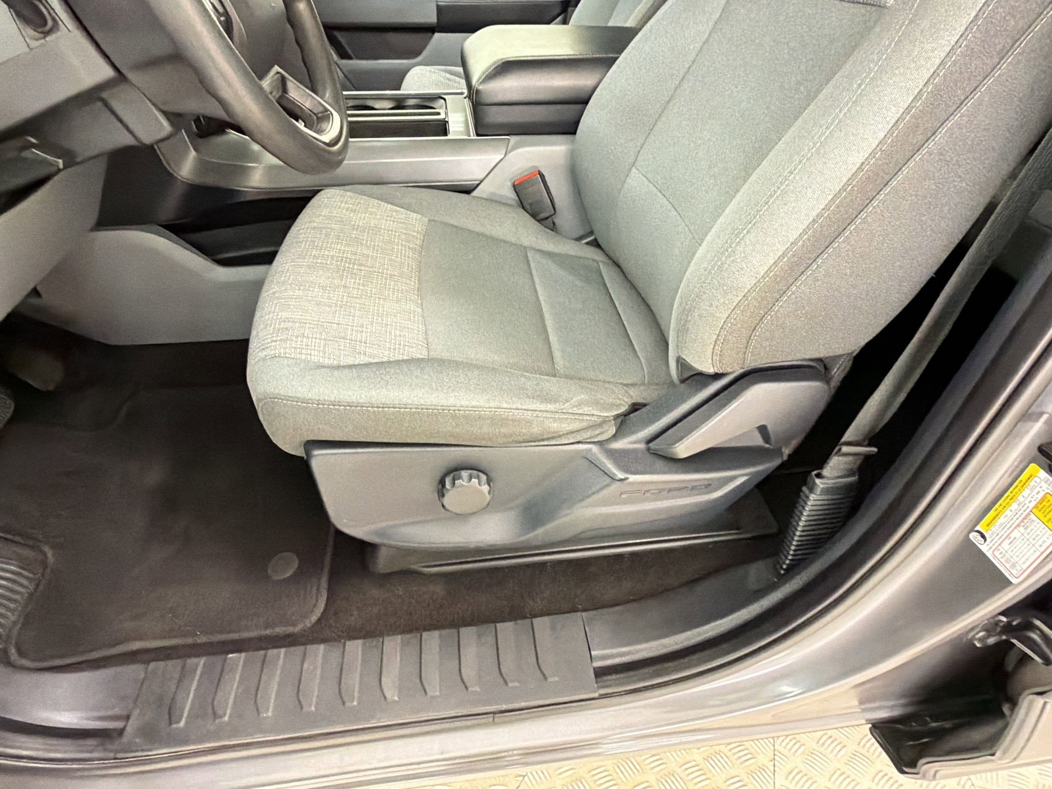 2021 Ford F-150 XLT - Photo 14