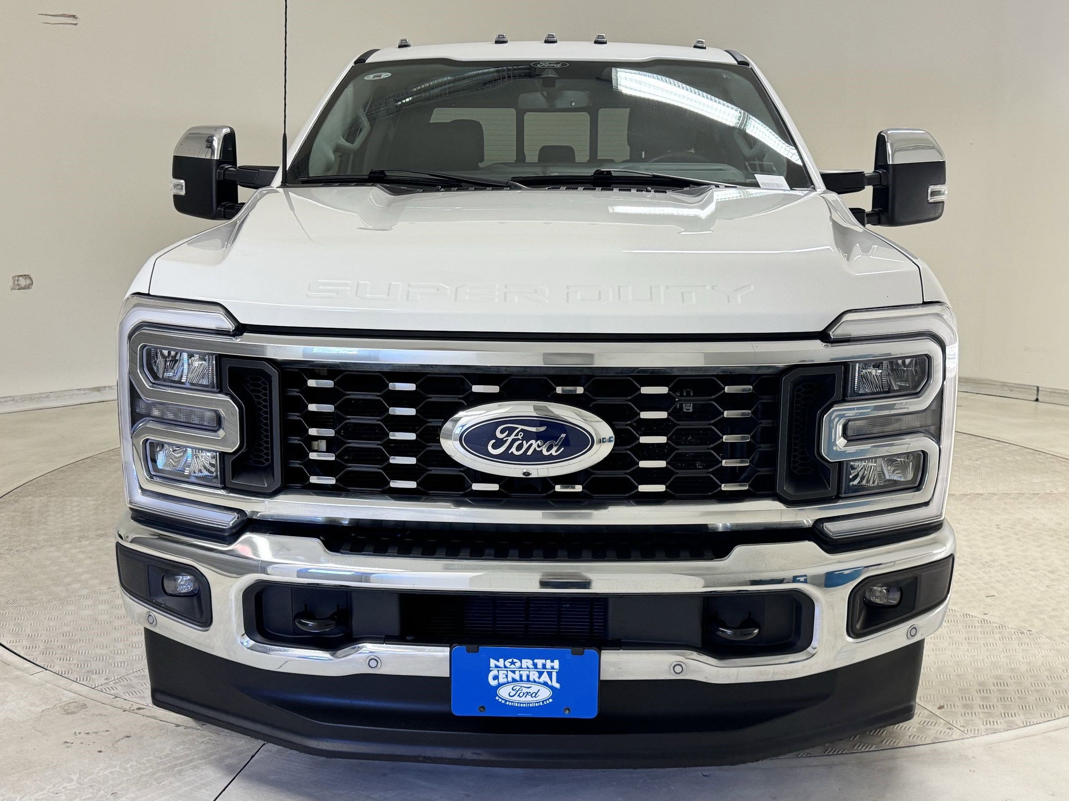 2024 Ford F-350 Lariat photo 4
