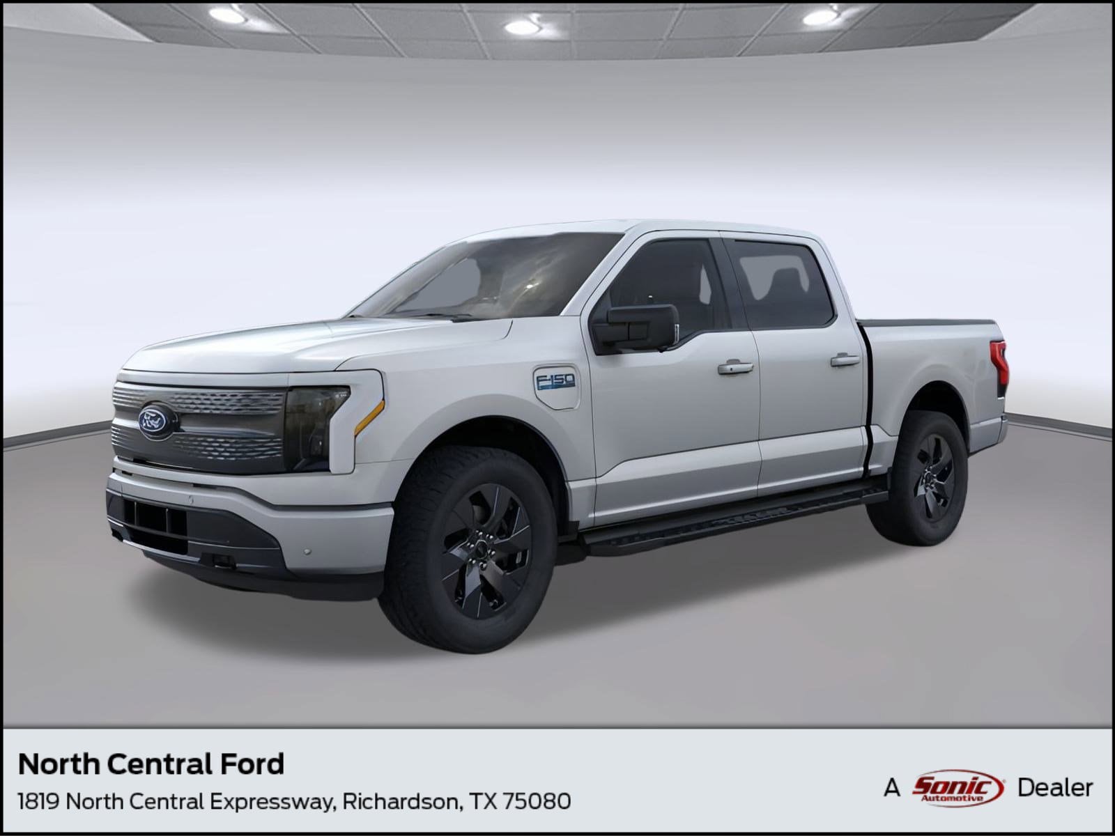 2025 Ford F-150 Lightning Flash's photo