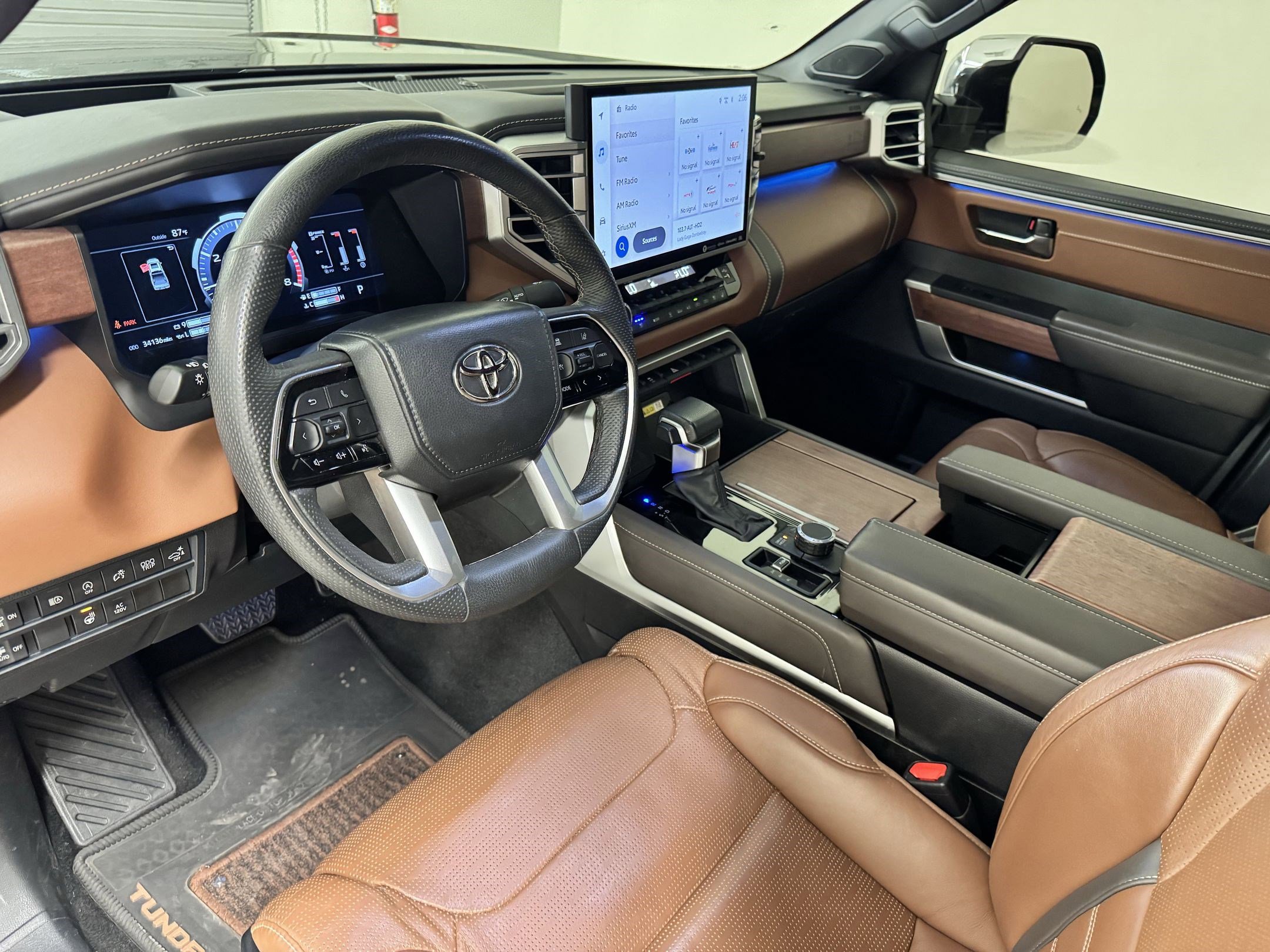 2024 Toyota Tundra 1794 Edition photo 2