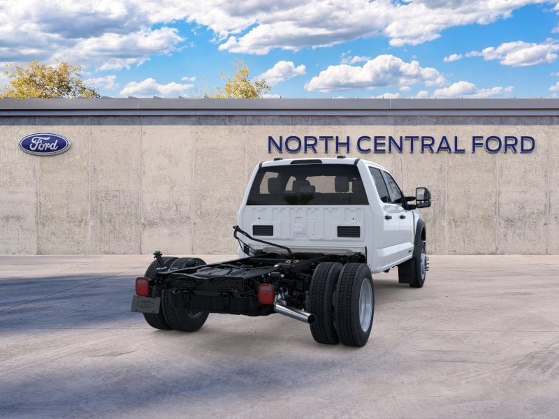 F-550 Chassis F-550&reg; XL Truck Crew Cab