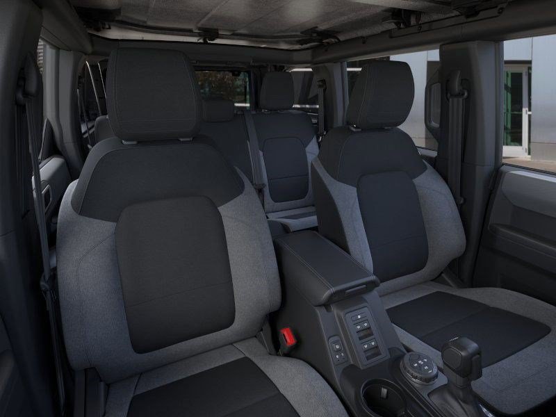 2025 Ford Bronco 4-Door Base - Photo 20