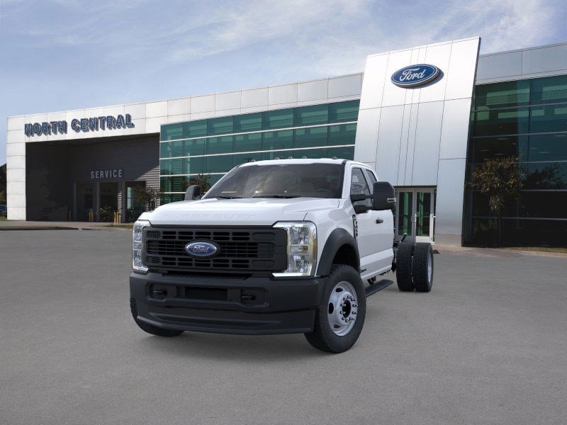 2026 Ford F-450 photo 2