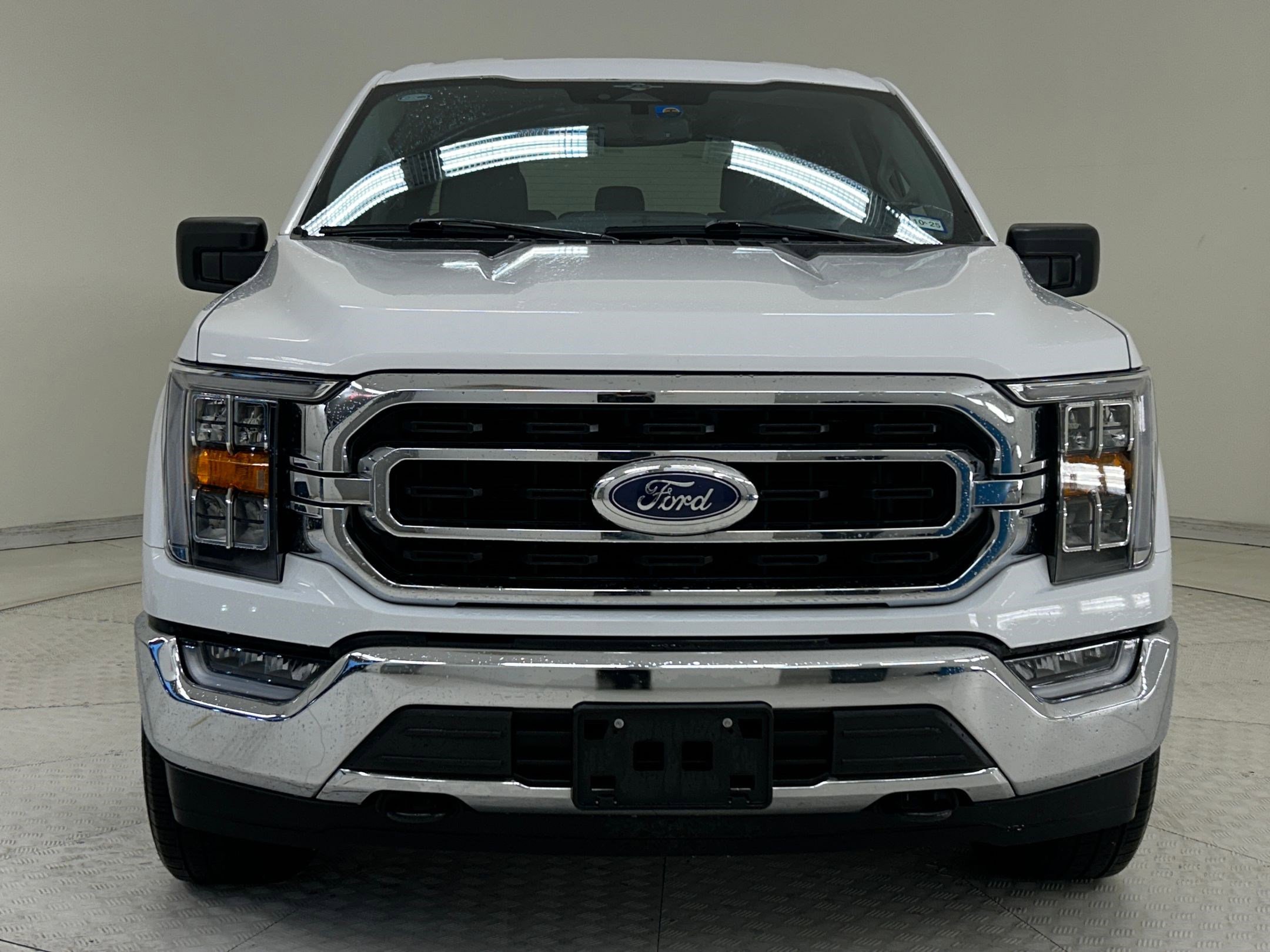 2023 Ford F-150 XLT photo 4