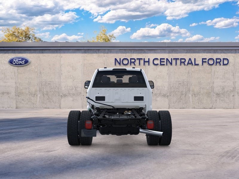 2026 Ford F-450 Chassis Truck Crew Cab