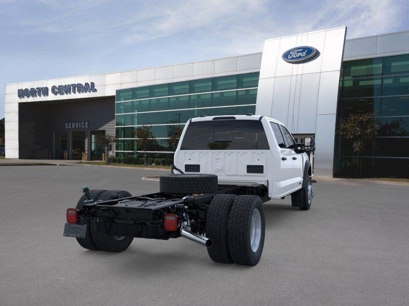 F-550 Chassis F-550&reg; XL Truck Crew Cab