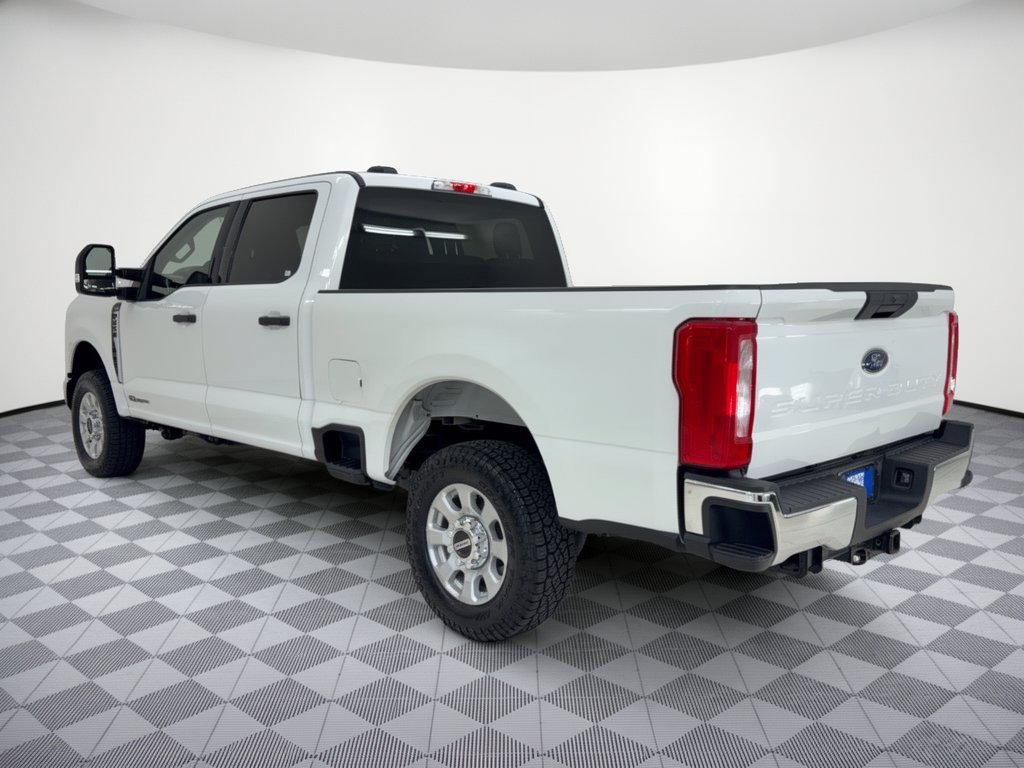 Certified 2024 Ford F-250 XLT Truck Crew Cab