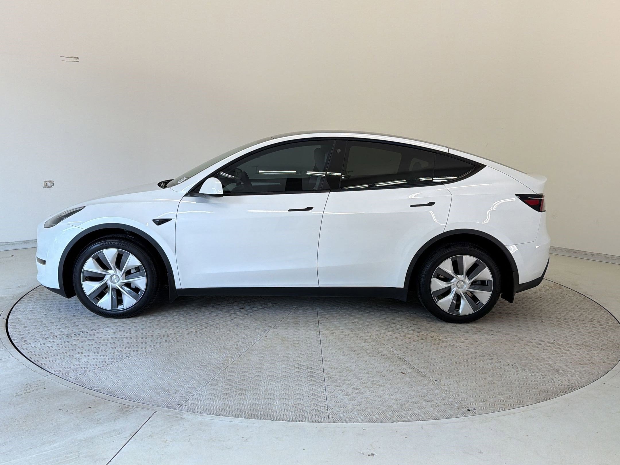 Used 2023 Tesla Model Y Long Range with VIN 7SAYGDEE3PA077970 for sale in Richardson, TX