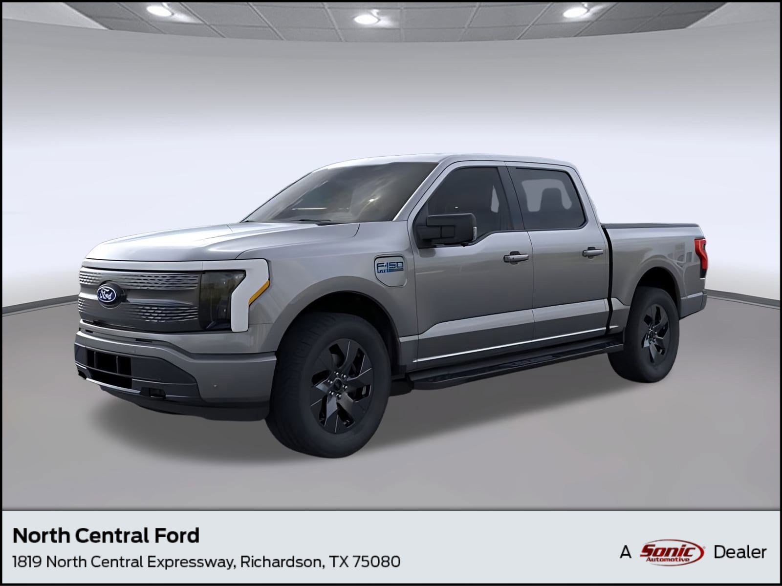 2025 Ford F-150 Lightning Flash's photo