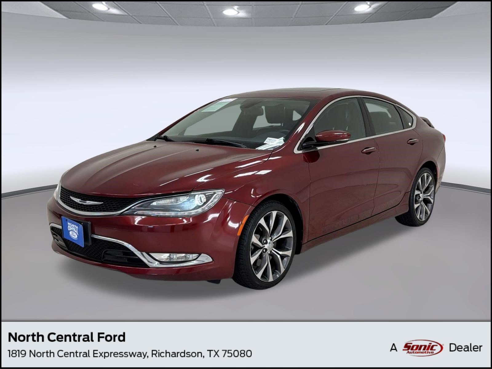 2015 Chrysler 200 C's photo
