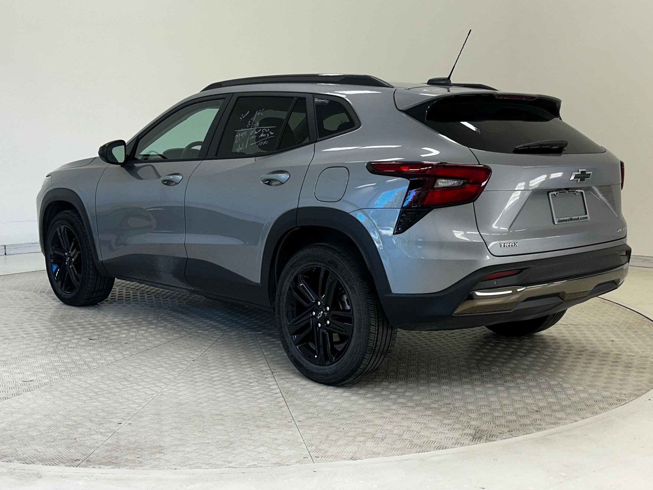 2025 Chevrolet Trax ACTIV photo 3