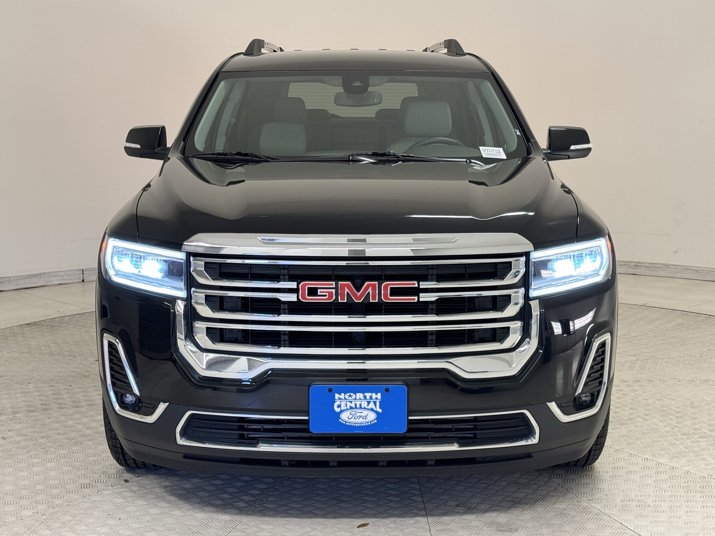2023 Gmc Acadia SLT photo 2
