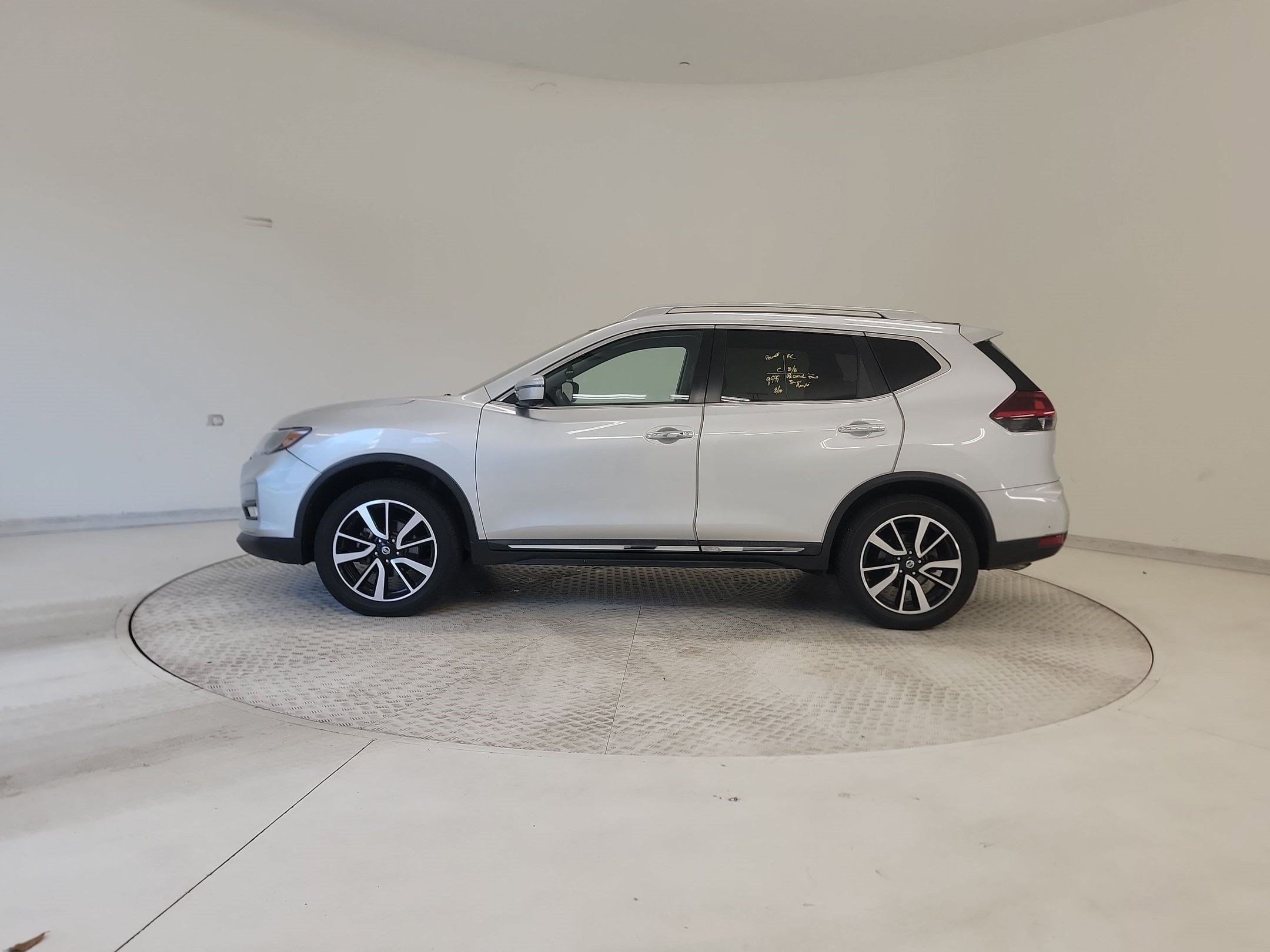 Used 2019 Nissan Rogue SL with VIN 5N1AT2MT5KC804853 for sale in Mount Pleasant, TX