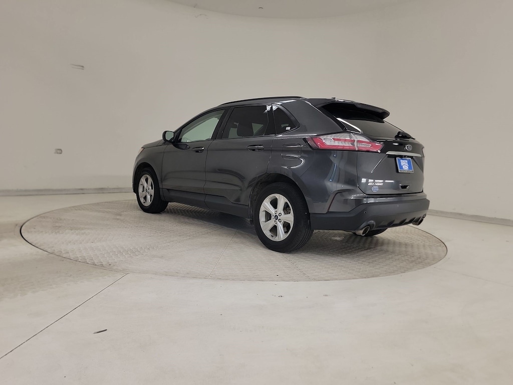 Used 2020 Ford Edge SE SUV