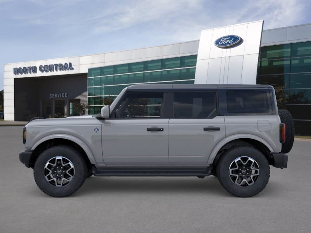 New 2026 Ford Bronco Outer Banks