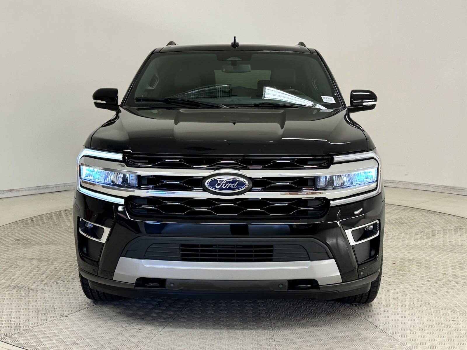 Used 2022 Ford Expedition Limited with VIN 1FMJK2AT7NEA59362 for sale in Richardson, TX