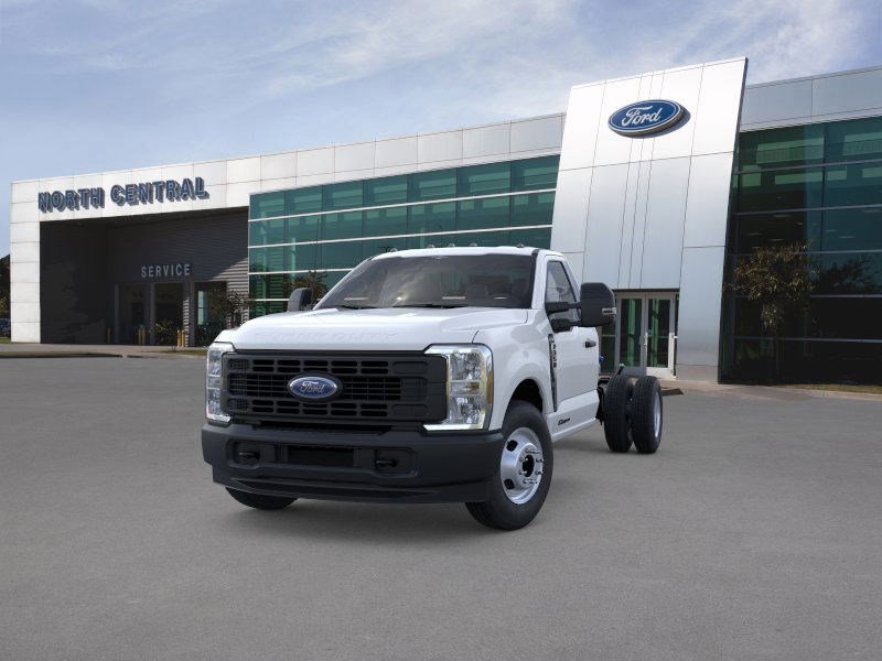 2026 Ford F-350 XL photo 2