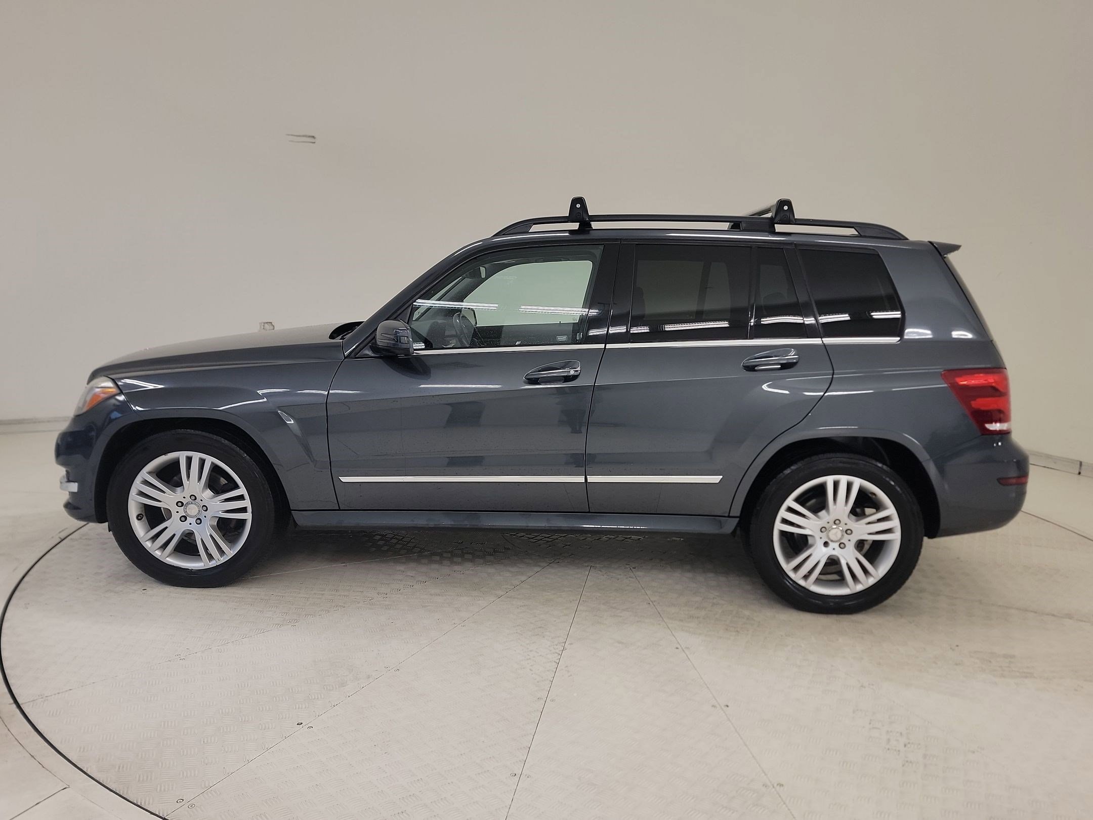 Used 2013 Mercedes-Benz GLK-Class GLK350 with VIN WDCGG8JB2DG041004 for sale in Richardson, TX