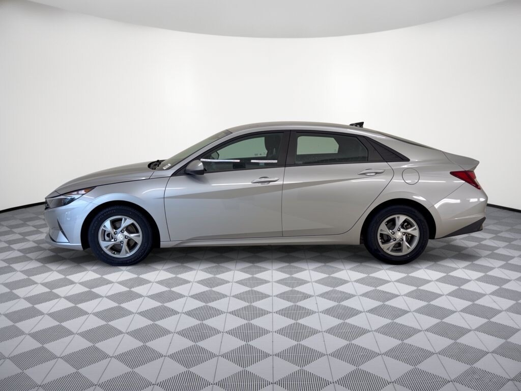 Certified 2021 Hyundai Elantra SE Sedan