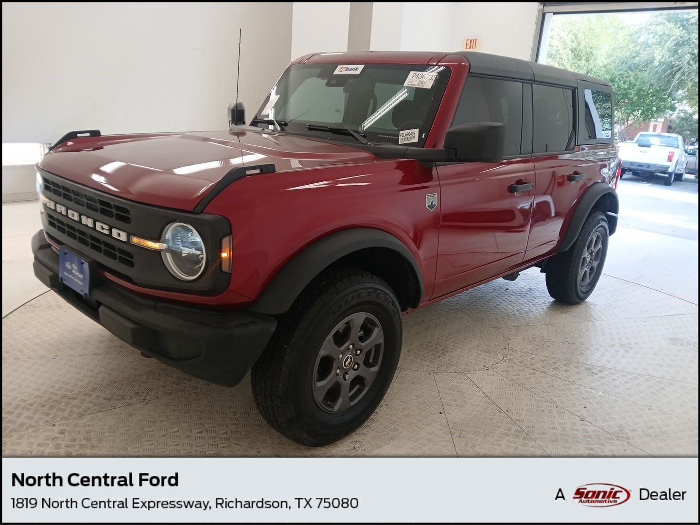 2025 Ford Bronco SUV 