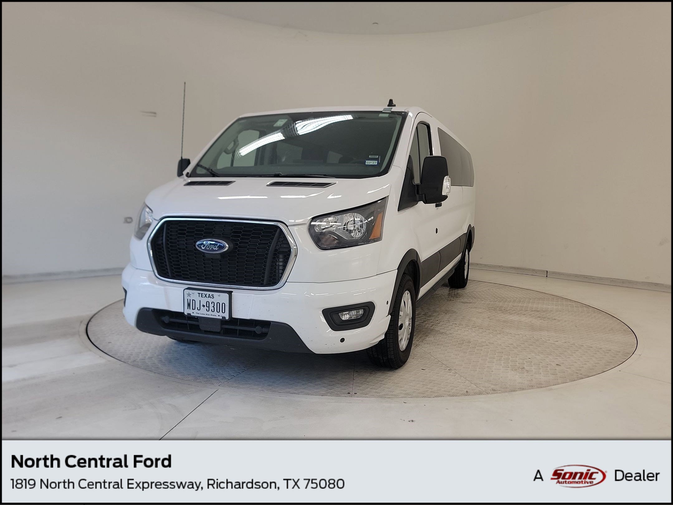 2025 Ford Transit's photo