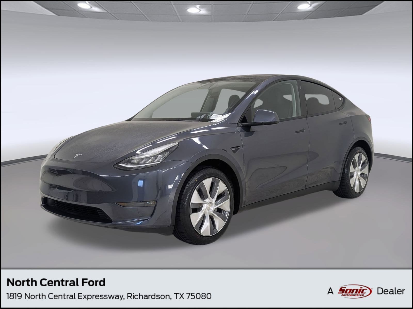 2023 Tesla Model Y Long Range's photo