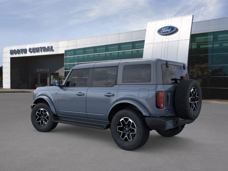 2025 Ford Bronco Outer Banks photo 4