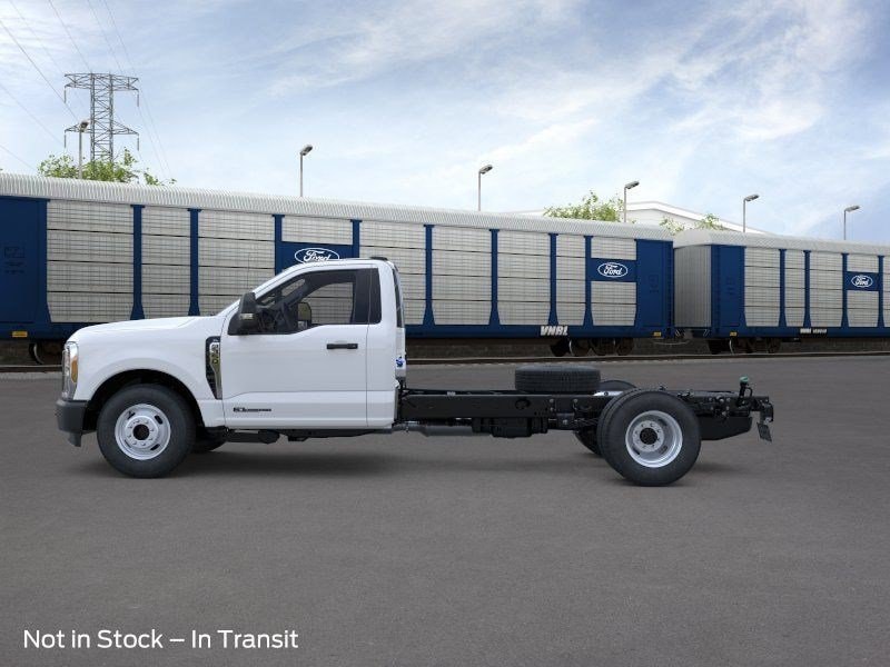 F-350 Chassis Truck Regular Cab