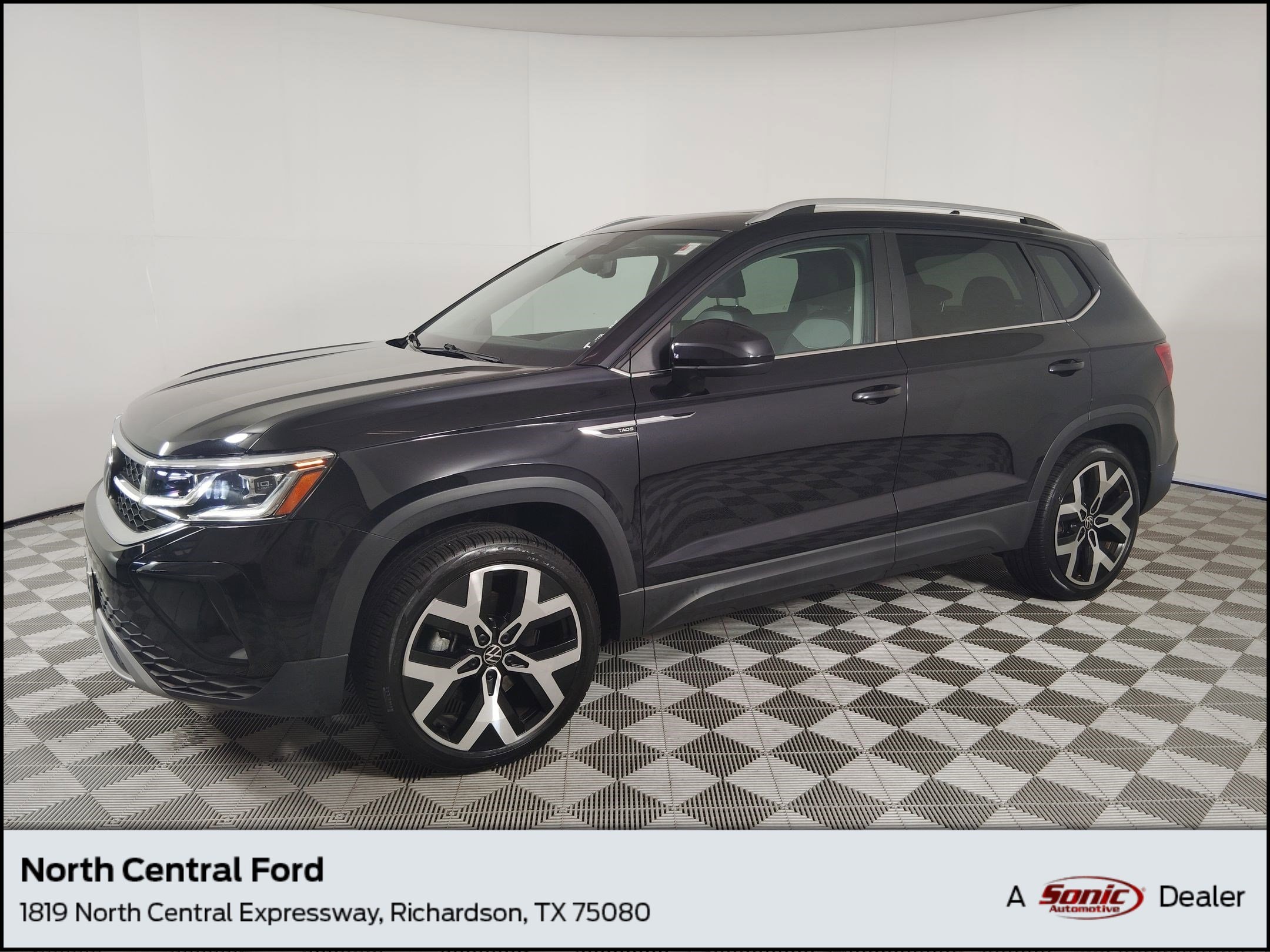 2023 Volkswagen Taos SEL