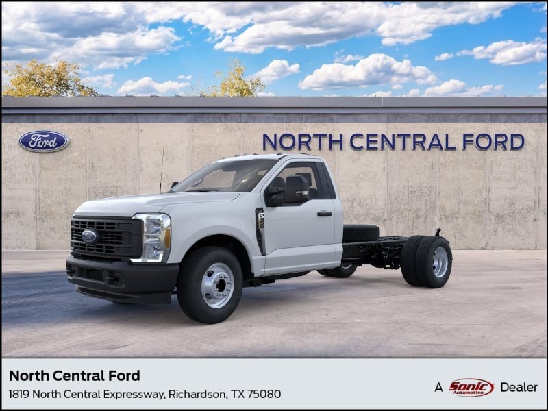 2026 Ford F-350 Super Duty Chassis Cab