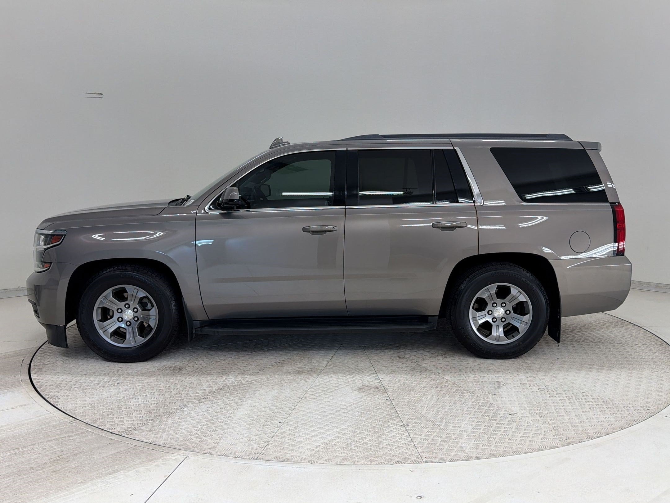 1GNSCAKC2KR320097