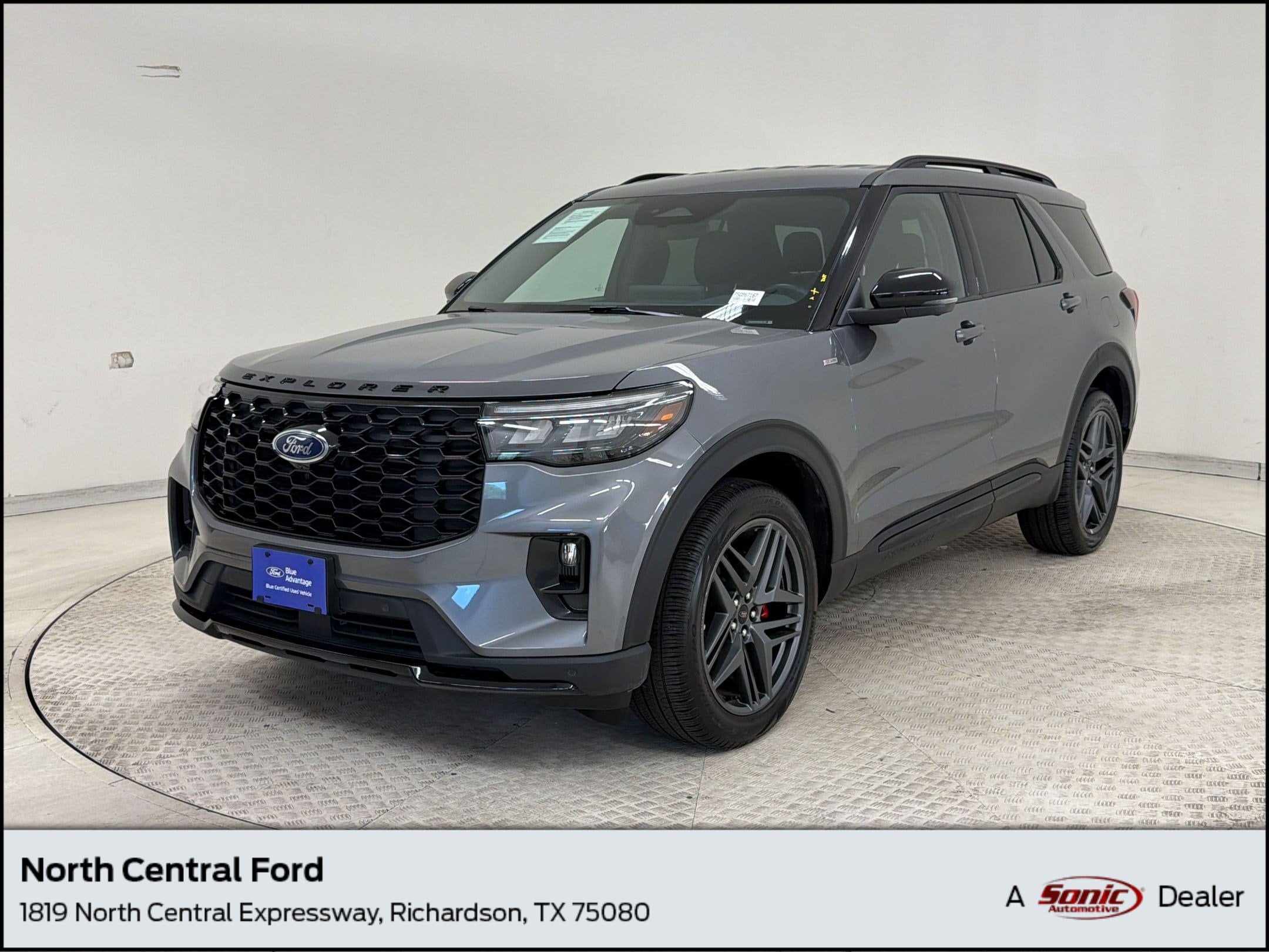 2025 Ford Explorer SUV 