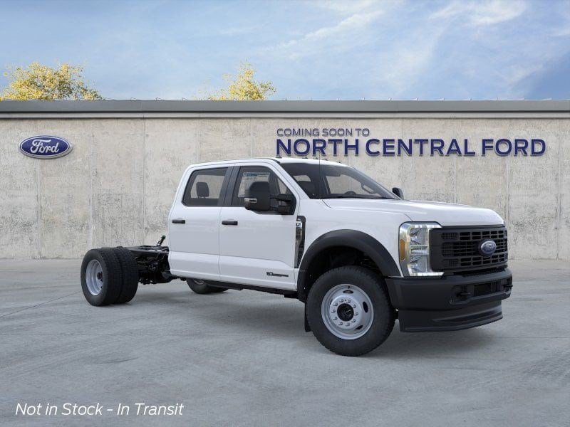 F-550 Chassis F-550&reg; XL Truck Crew Cab