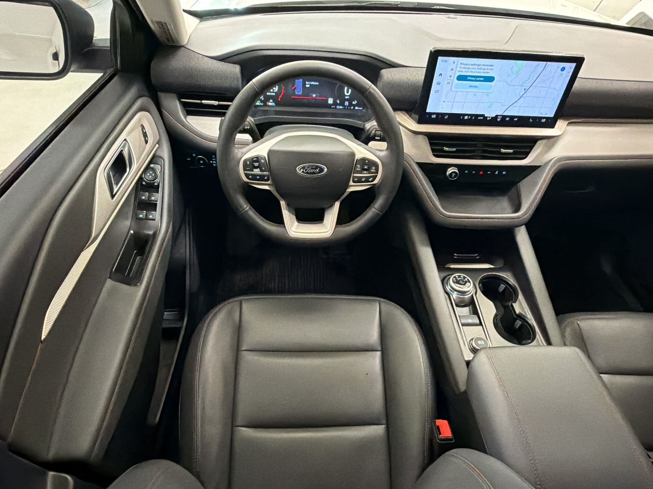 2025 Ford Explorer Active - Photo 29