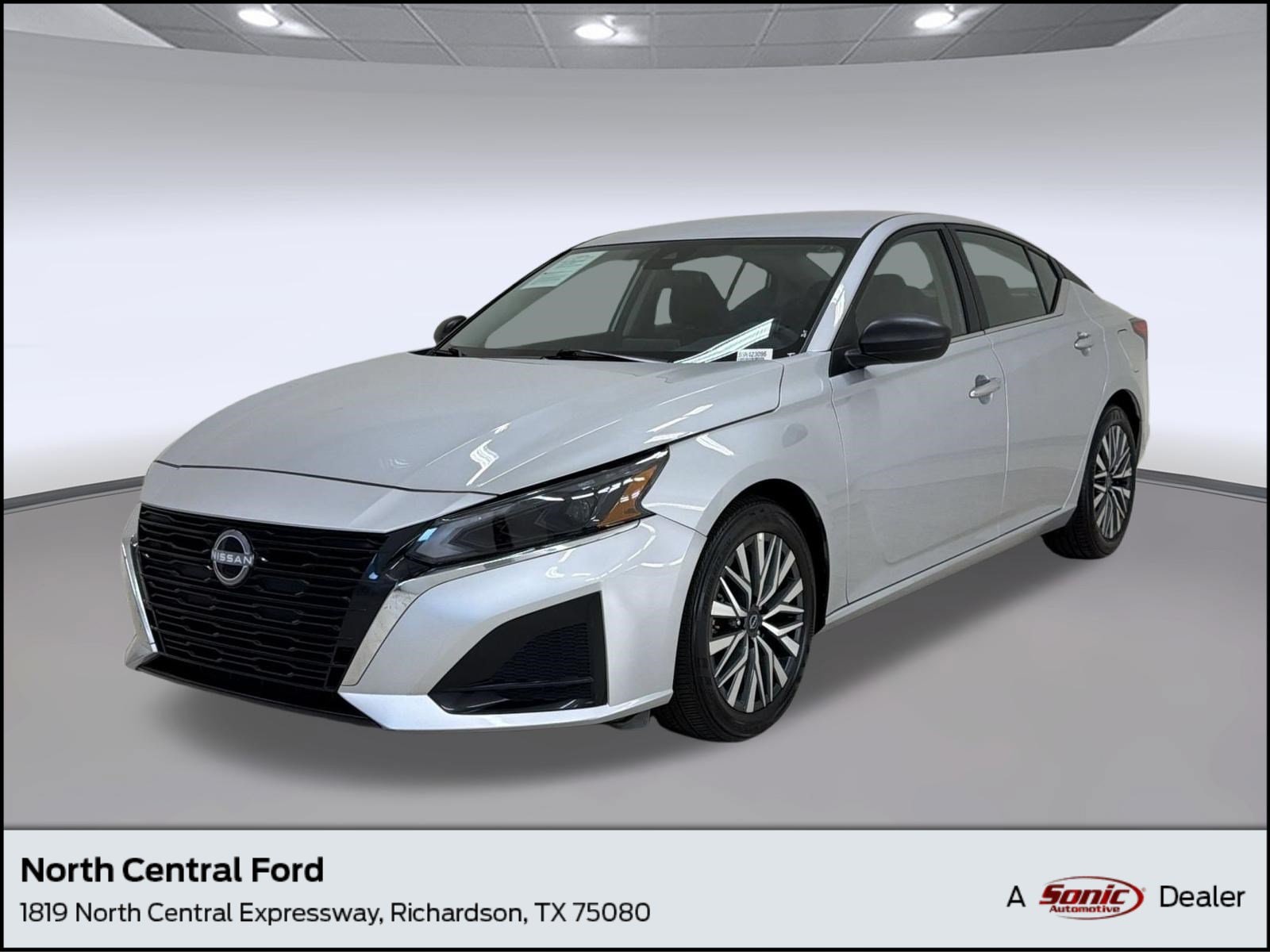 Pre-Owned 2025 Nissan Altima SV
