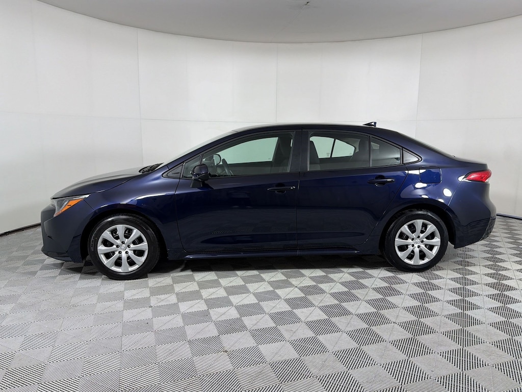 Certified 2025 Toyota Corolla LE Sedan