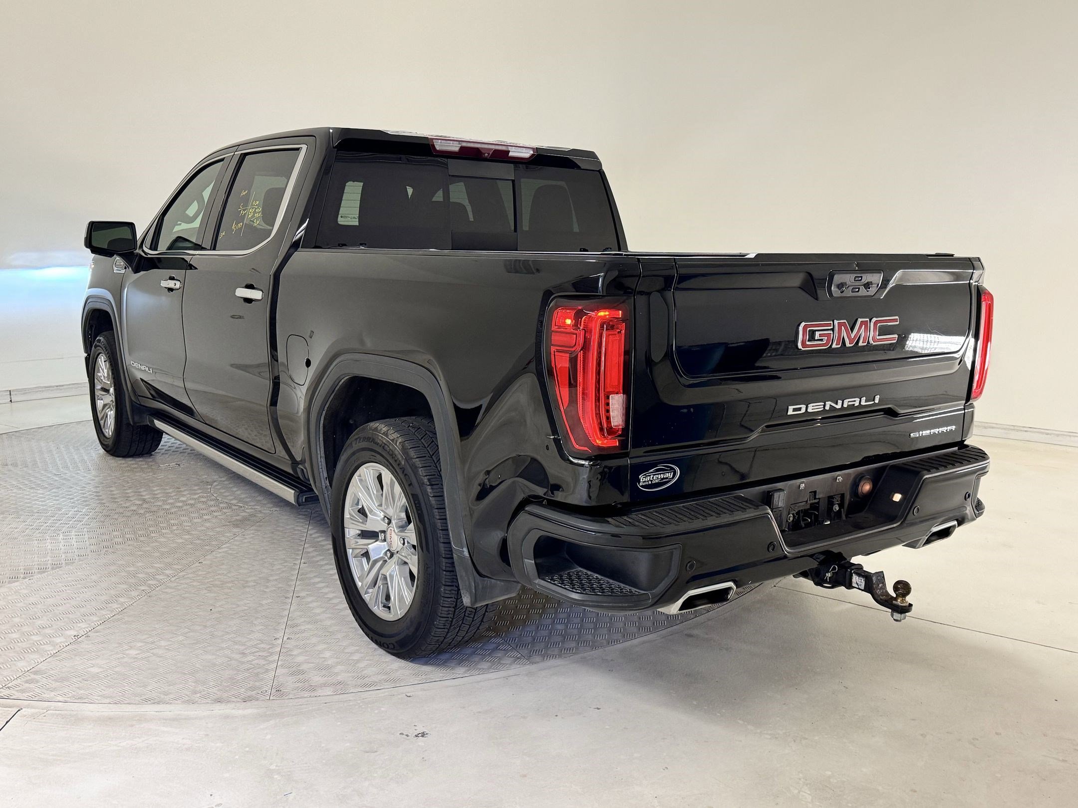 2023 Gmc Sierra 1500 Denali photo 3