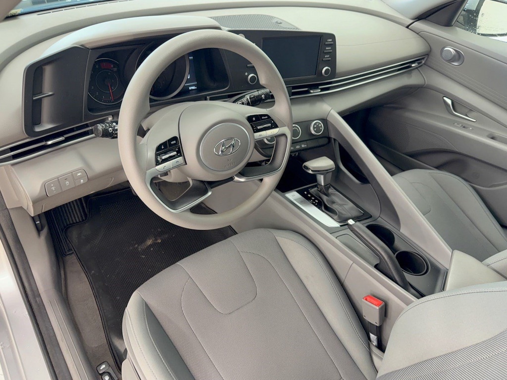 Certified 2021 Hyundai Elantra SE Sedan