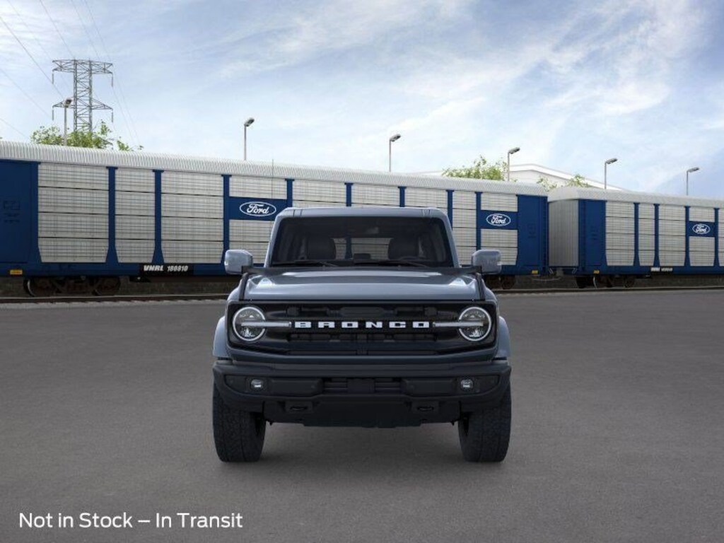 New 2025 Ford Bronco Outer Banks SUV