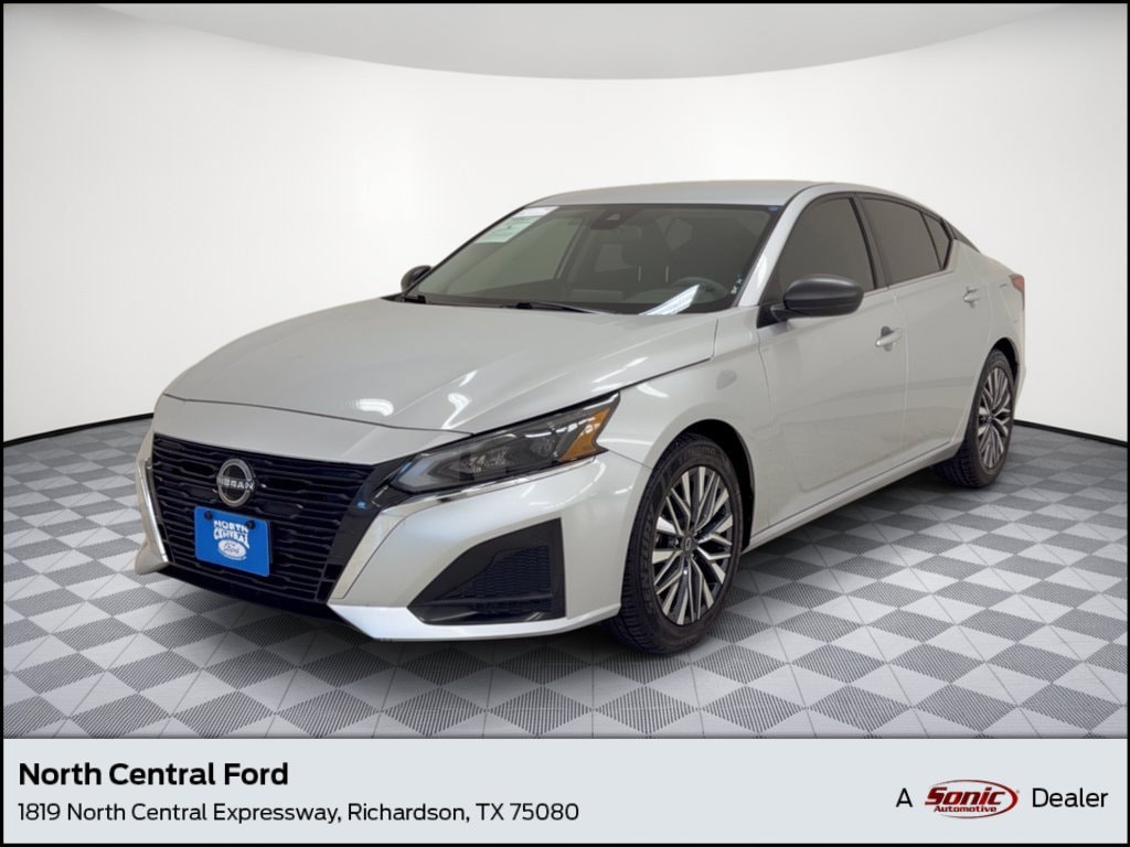 2025 Nissan Altima