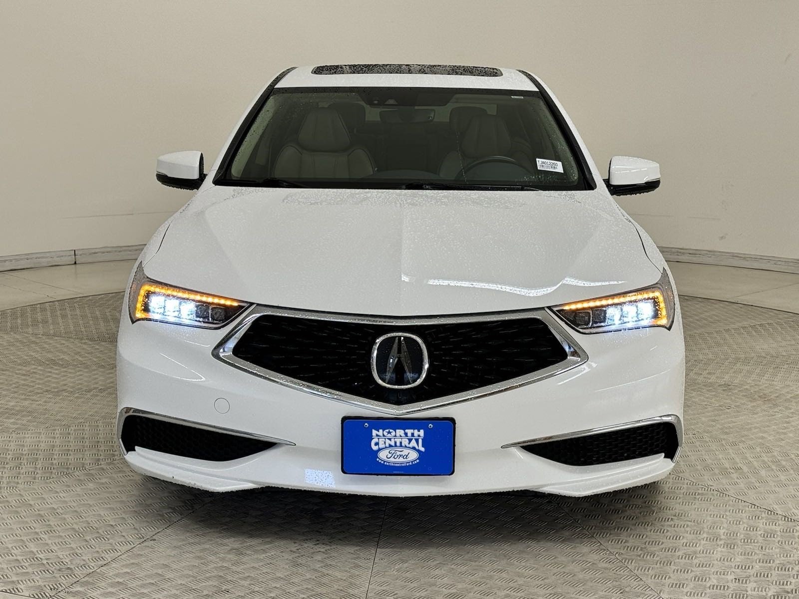 Used 2018 Acura TLX Technology Package with VIN 19UUB2F58JA012260 for sale in Richardson, TX