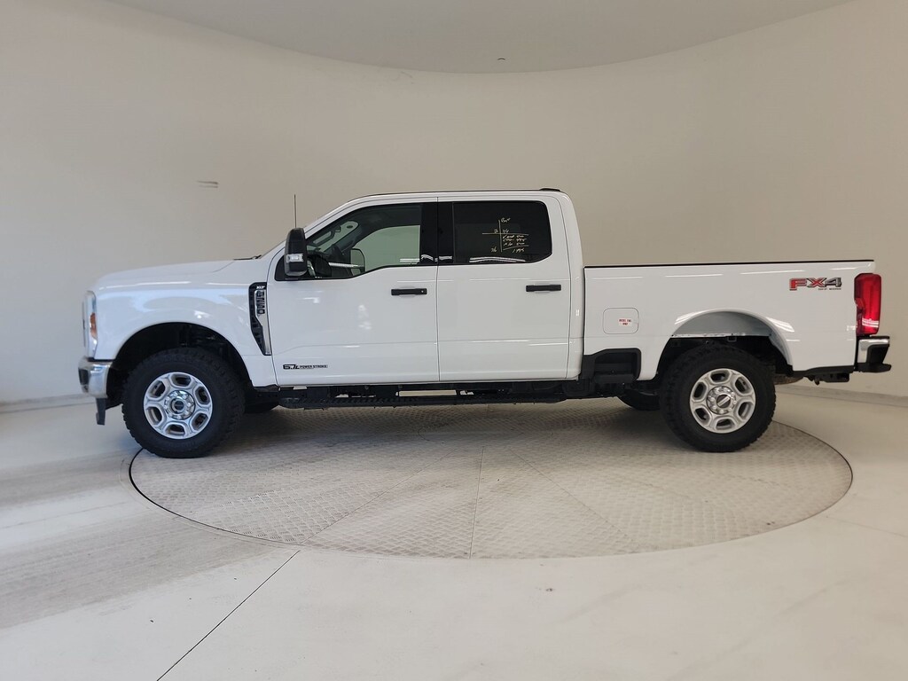 Certified 2025 Ford F-250 XLT Truck Crew Cab